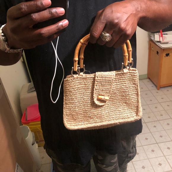 Wooden Bamboo Handle Wicker Purse - Picture 3 of 3